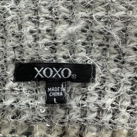 XOXO cape sweater - Picture 3 of 3